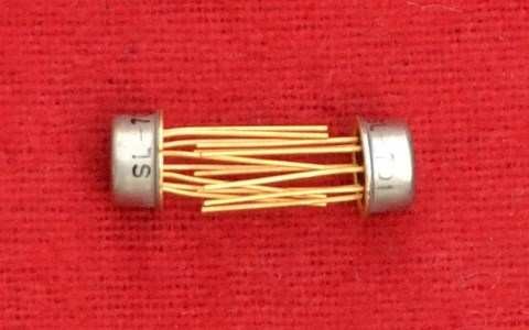 SL701 Plessey DC Amplifier